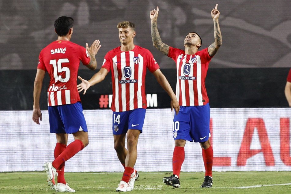 3年德甲收 3年德甲收