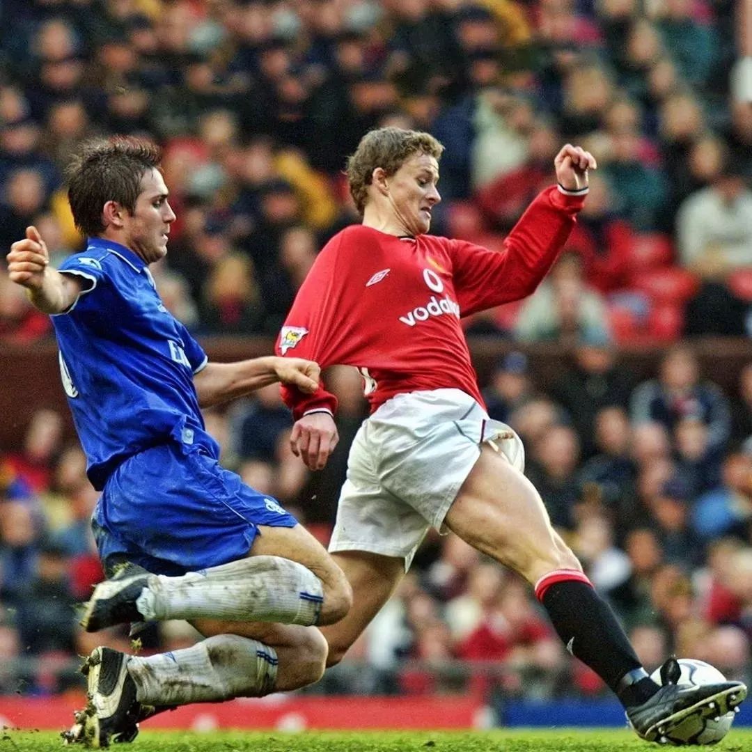 中完成首秀 中完成首秀