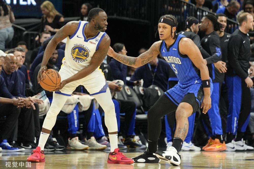 的带领下 的带领下